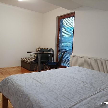Apartments Dobra Vila ซลาตีบอร์ ภายนอก รูปภาพ